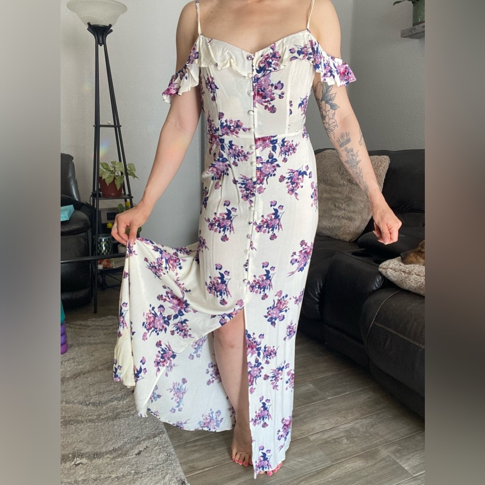 Off the Shoulder Floral Maxi Dress